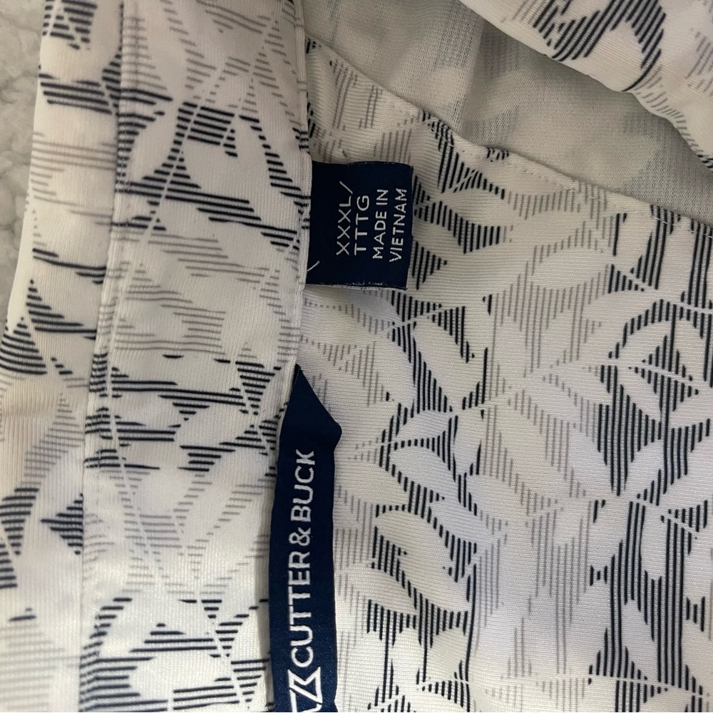 Cutter & Buck White and Black Patterned Shirt